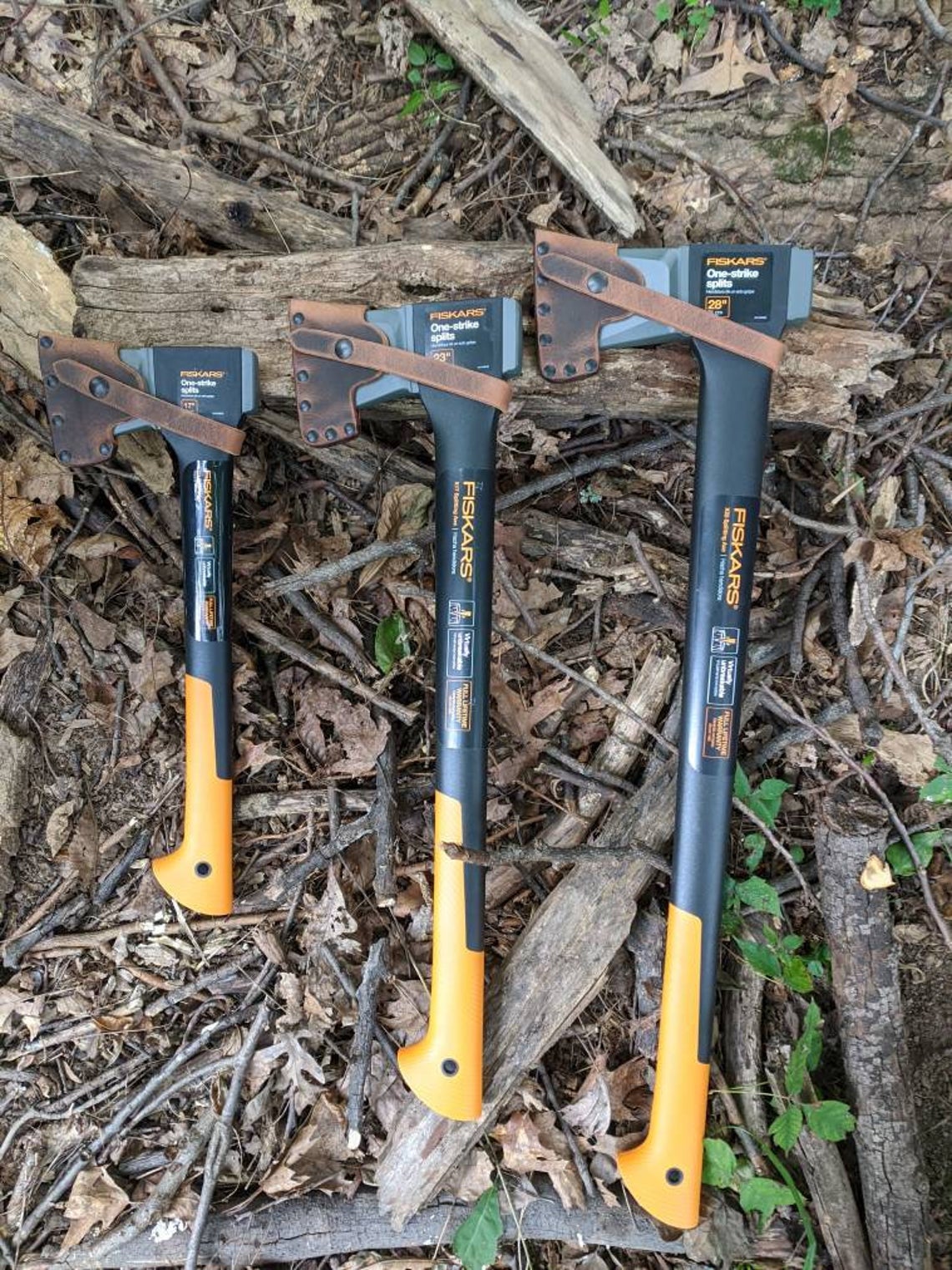 Fiskars X-Series Splitting Axe Hatchet Buffalo Leather Sheath Mask (Axe NOT Included) Fully Gusseted (X5, X7, X10 X11, X15, X17, X25, X27, 36" Super Splitter, IsoCore 8lb Maul, 375581-1001, 375591-1001)