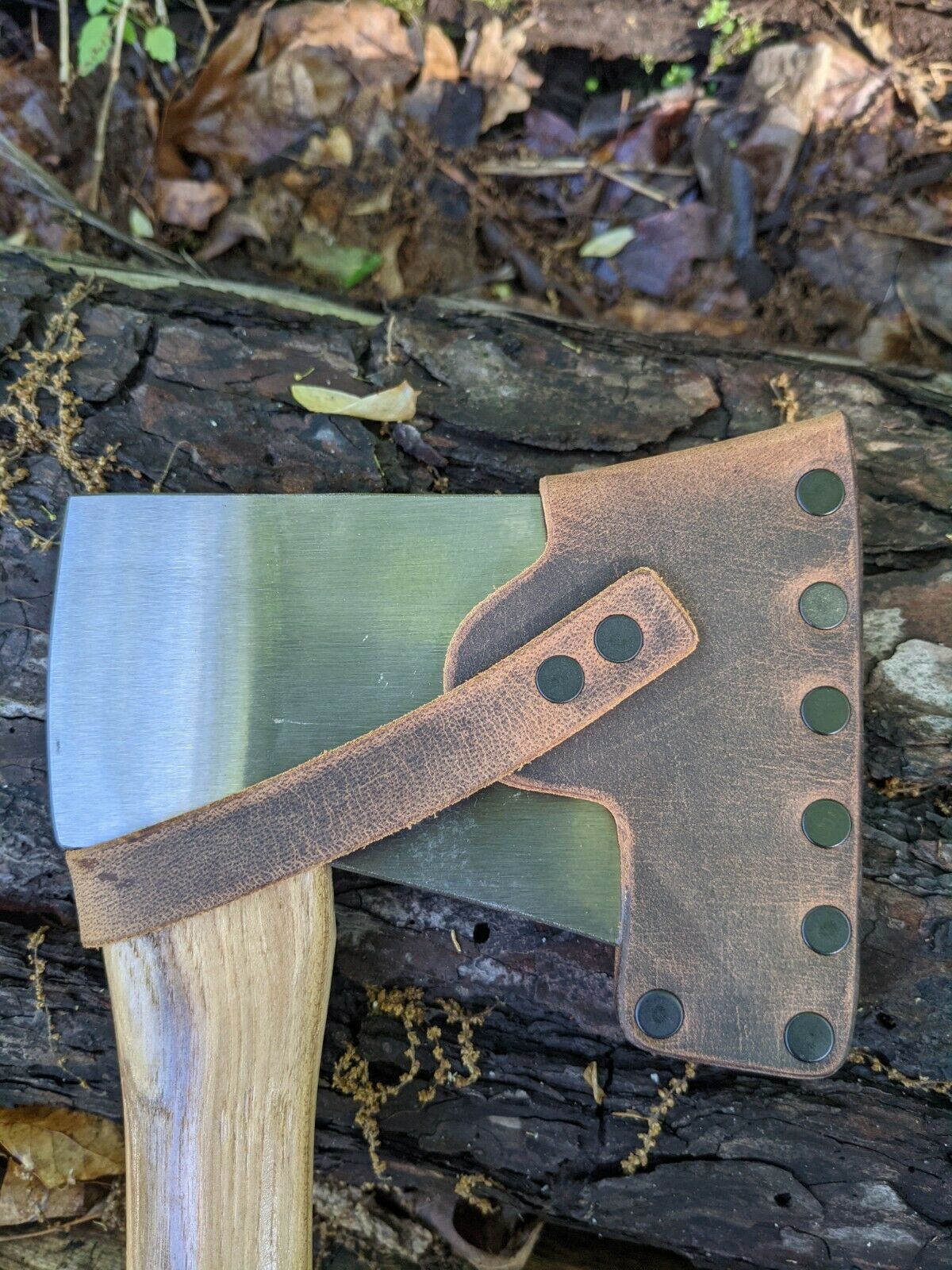 World Axe Throwing League WATL Leather Axe Sheaths - (Commander, The Bad Axe)